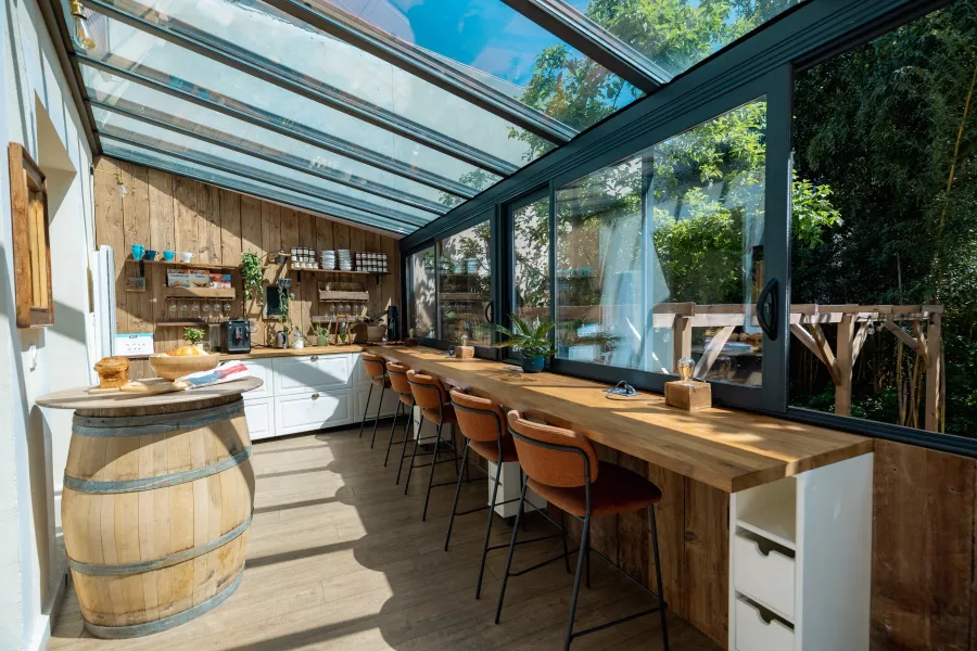 Casas Young Professionals