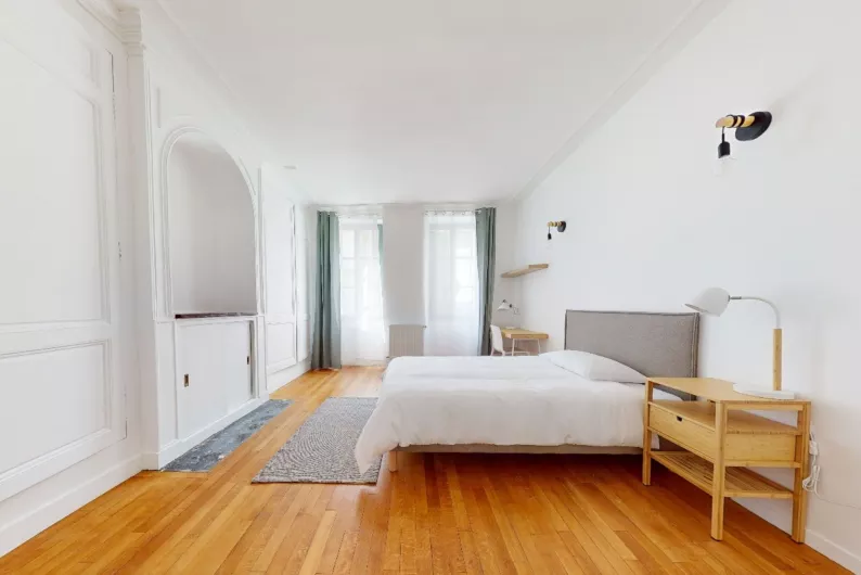 Category "Alpha": Master room (Room: A & B)