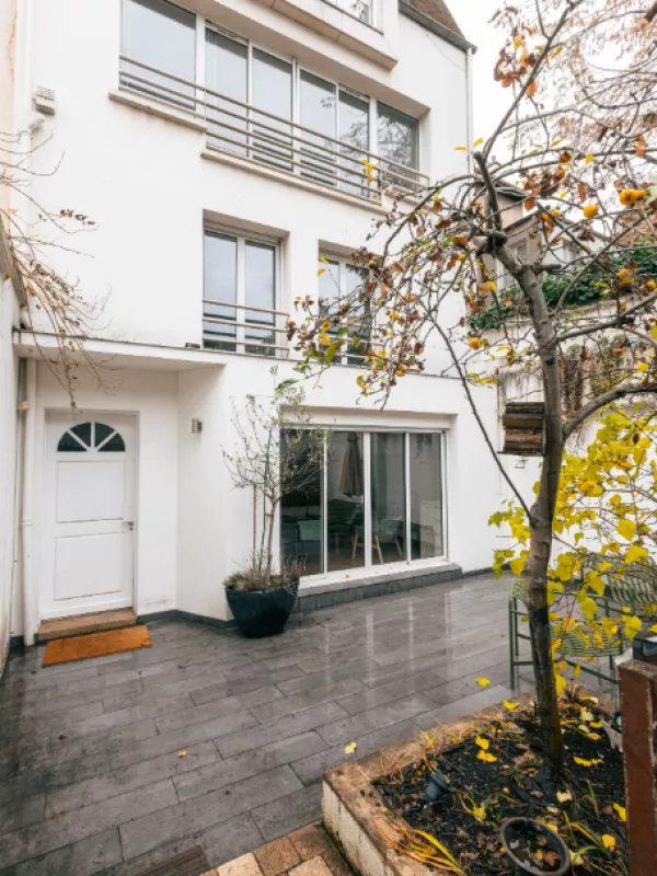 Casa 85 | Coliving Paris Charmilles